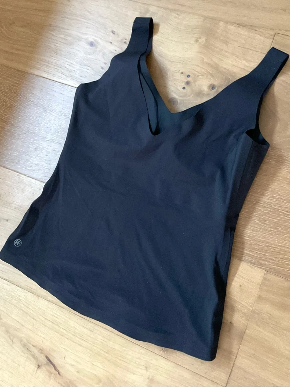 NWOT Honeylove LiftWear Smoothing Tank Built-In Bra Shapewear Black Snatched M